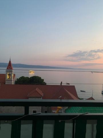 Panorama Sea View Apartment H Omis Exterior photo