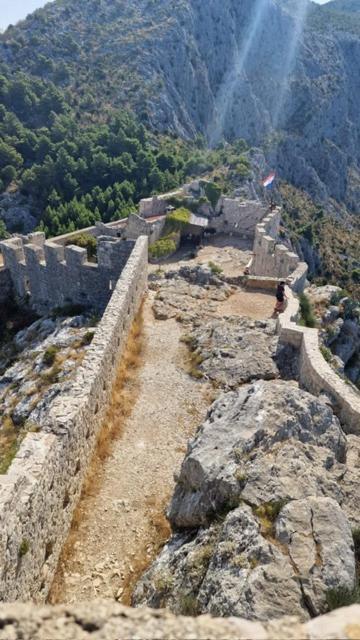 Panorama Sea View Apartment H Omis Exterior photo