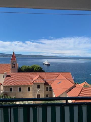 Panorama Sea View Apartment H Omis Exterior photo